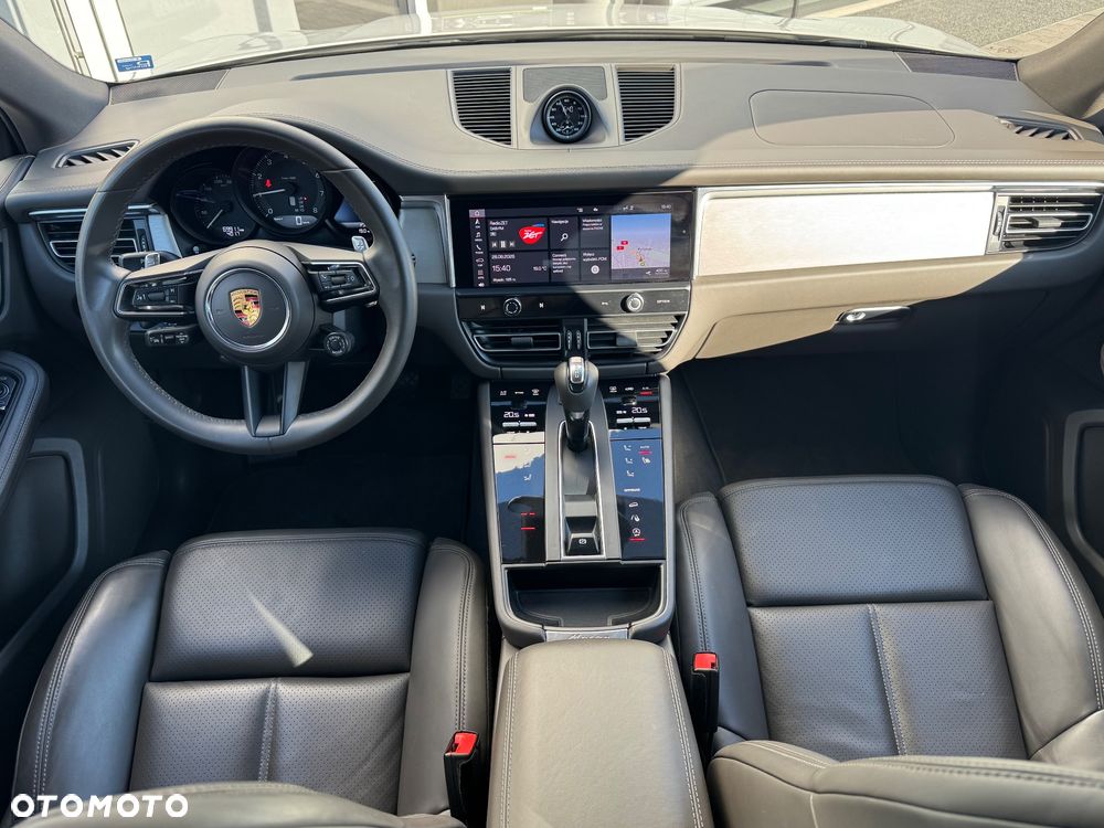 Porsche Macan Standard - 19