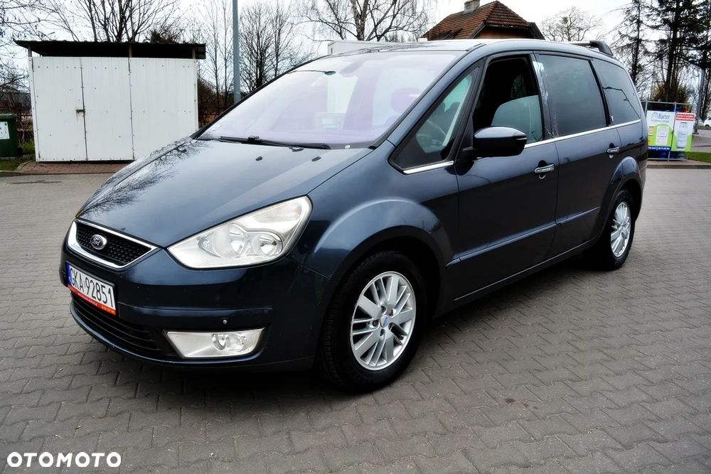 Ford Galaxy 2.0 Ghia - 13