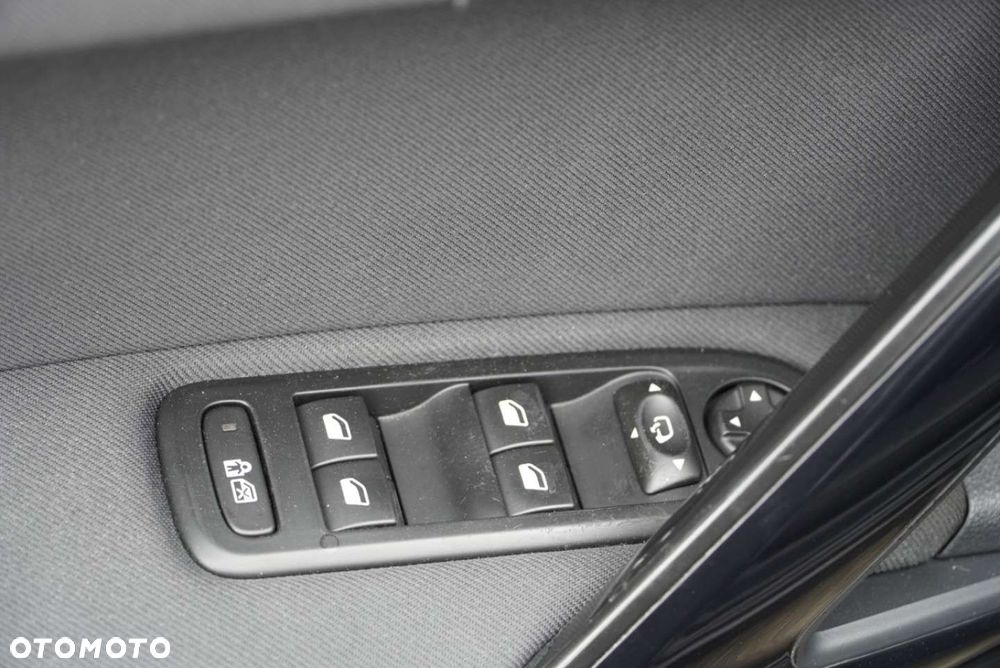 Peugeot 508 HDi FAP 160 Allure - 21