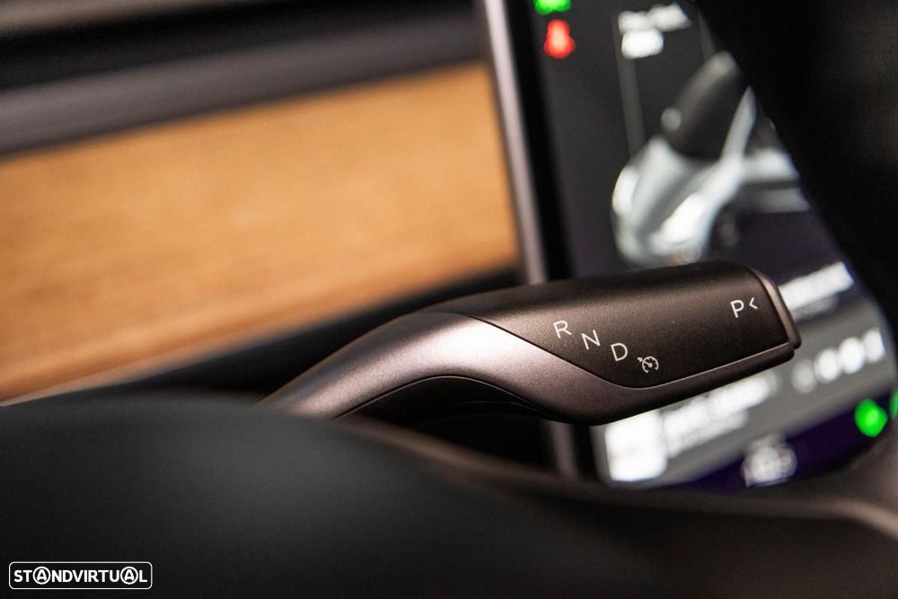 Tesla Model 3 Long Range AWD Dual Motor - 40