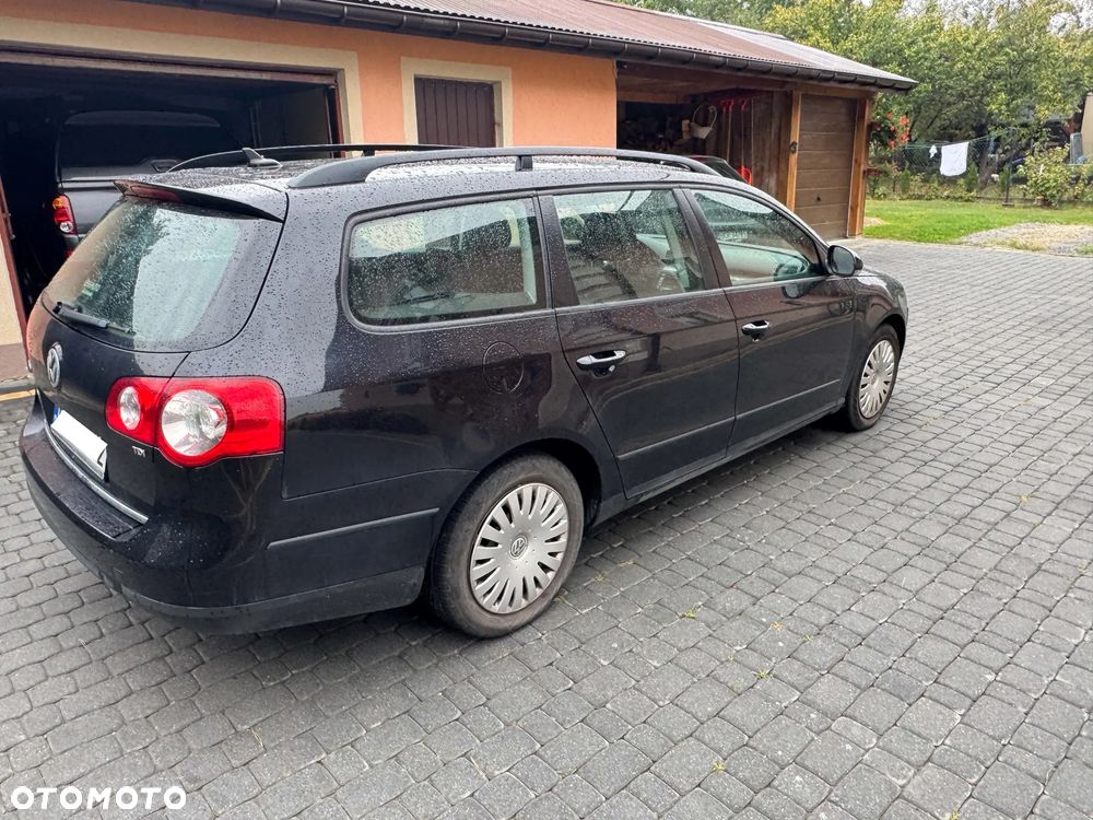 Volkswagen Passat - 3