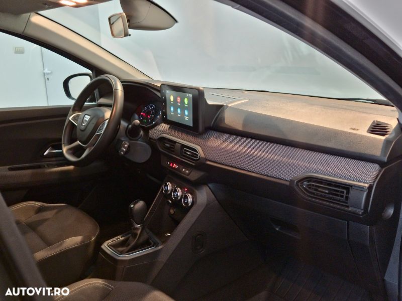 Dacia Logan TCe 90 CVT Comfort - 13