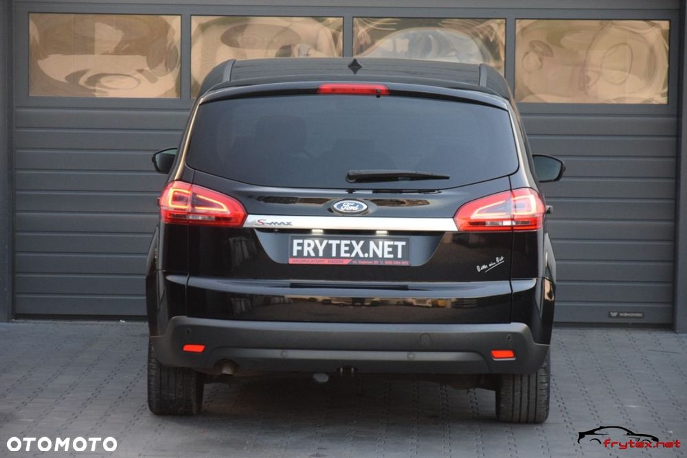 Ford S-Max - 13