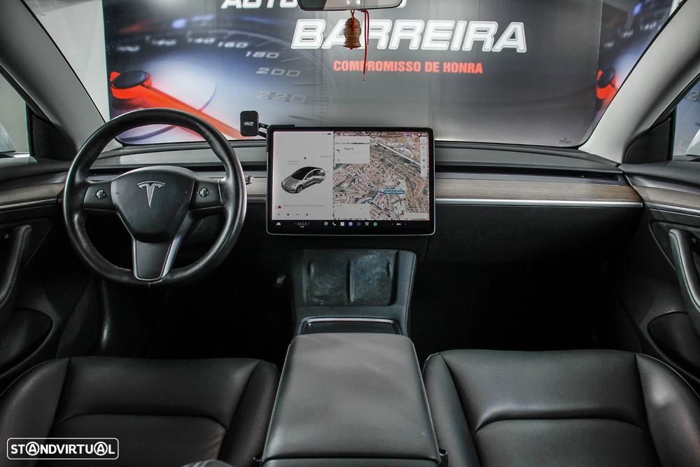 Tesla Model 3 Standard Range Plus RWD - 3