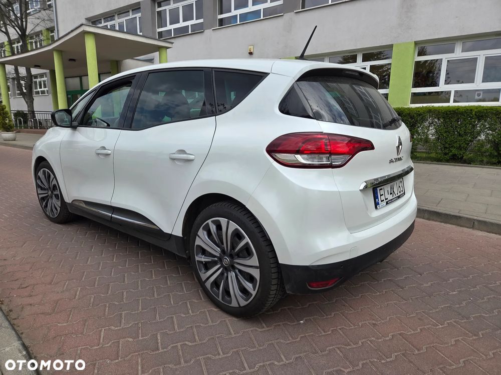 Renault Scenic - 8