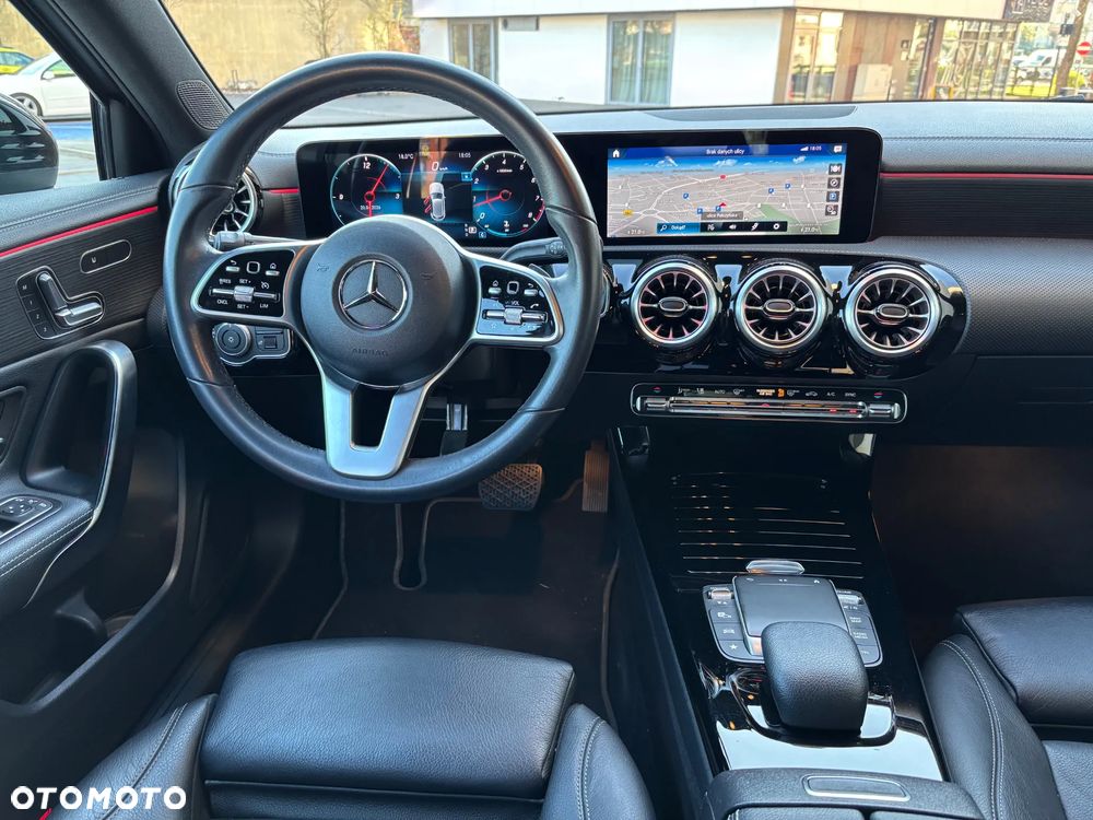 Mercedes-Benz Klasa A 250 4-Matic Style 7G-DCT - 4