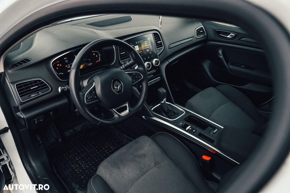 Renault Megane - 9