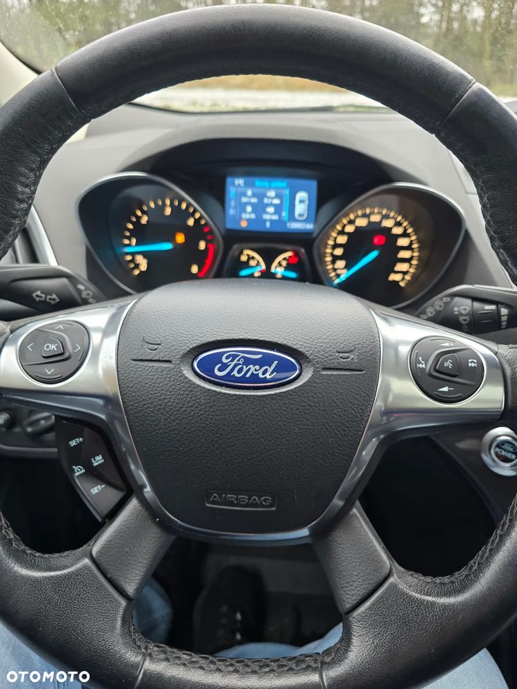 Ford Kuga 2.0 TDCi 4WD Titanium - 16