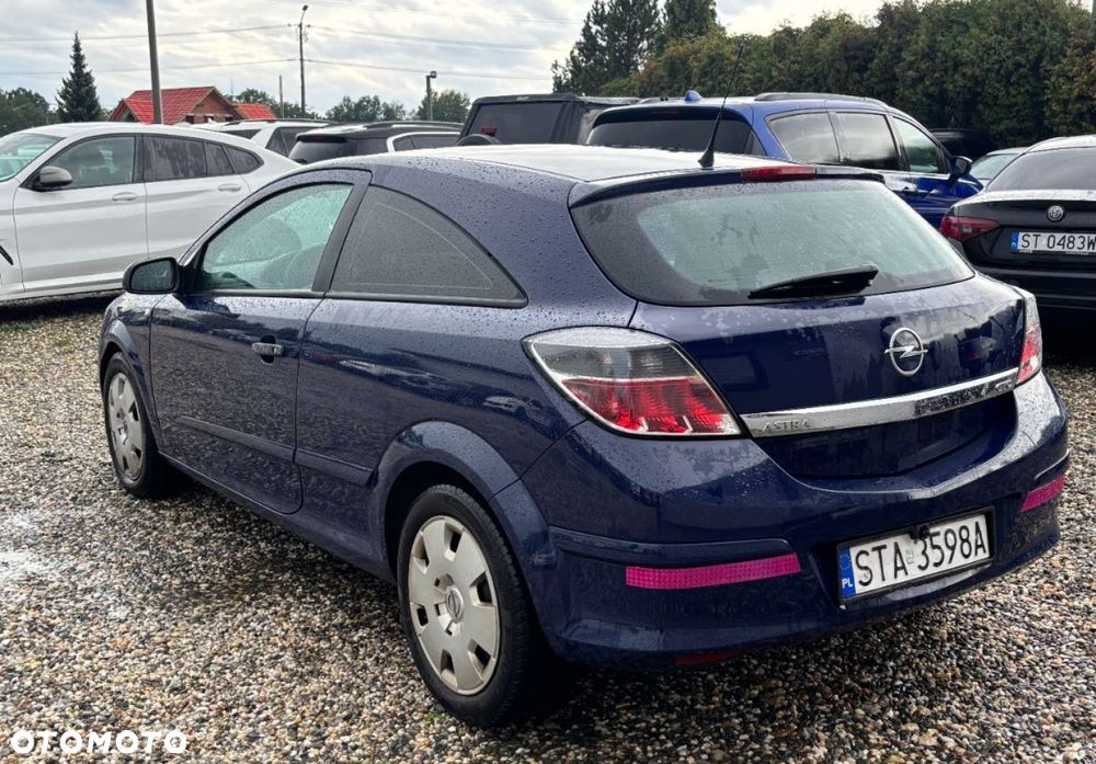 Opel Astra - 4