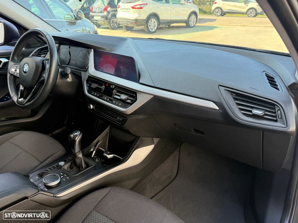 BMW 116 d EfficientDynamics - 25