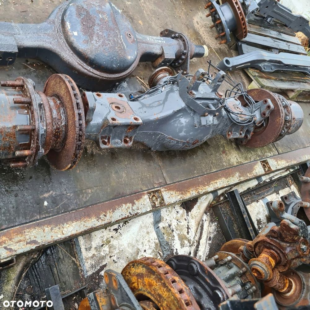 Most dyfer pochwa zwolnice mercedes Axor Arocs Actros 4x4 - 9