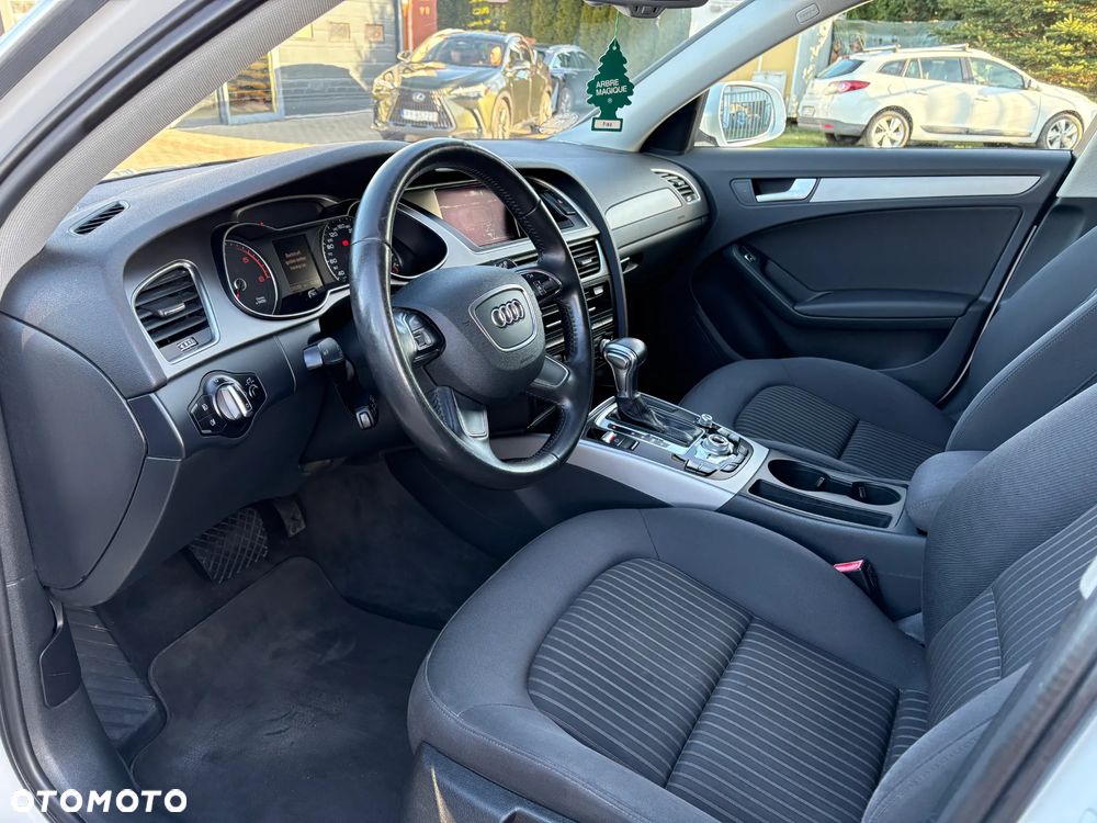 Audi A4 Avant 2.0 TDI DPF clean diesel multitronic Attraction - 5