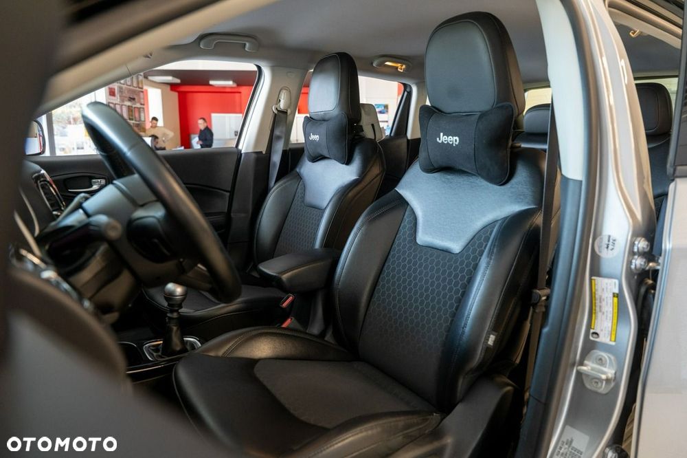 Jeep Compass 1.4 TMair Night Eagle FWD S&S - 12