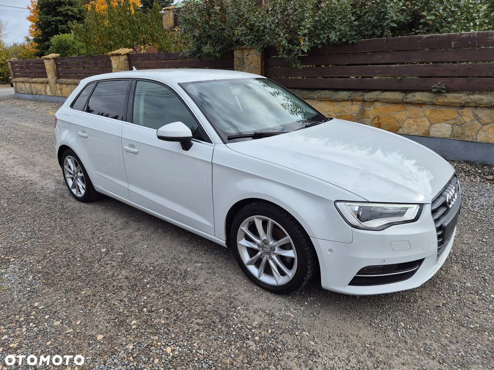 Audi A3 Sportback 2.0 TDI S tronic Attraction - 29