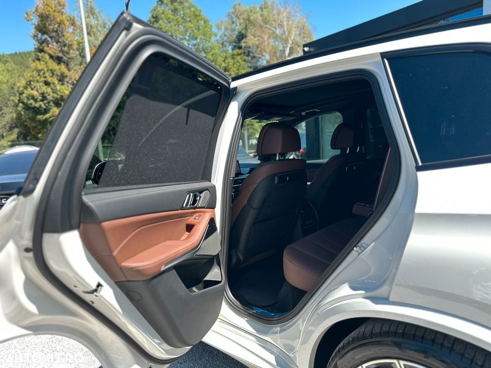 BMW X5 xDrive50e AT PHEV - 11