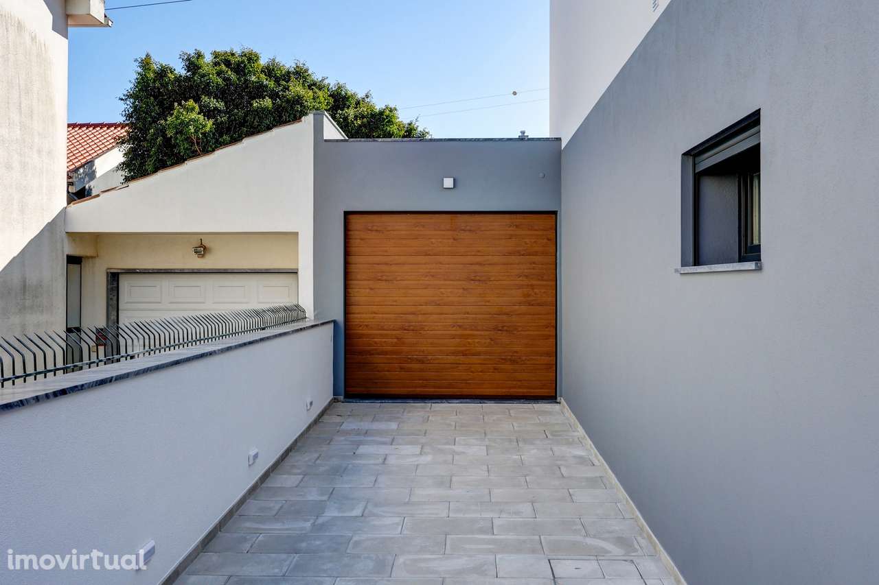 Moradia T4 com piscina em Odivelas - Grande imagem: 5/31