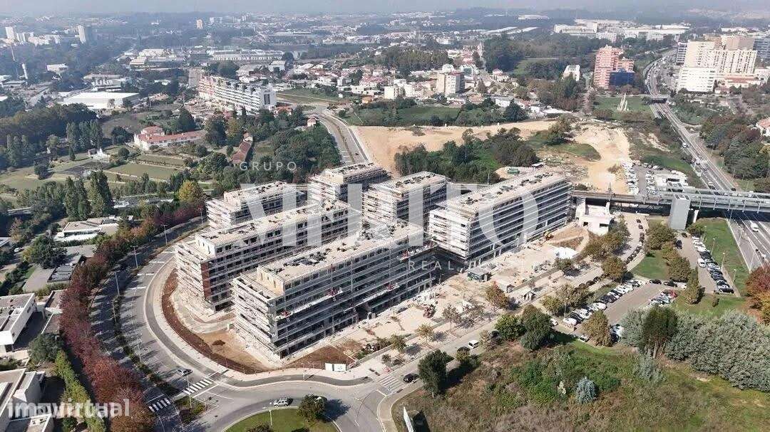 Apartamento T2 com Terraço | Design Moderno e Acabamentos Premium - Grande imagem: 2/34