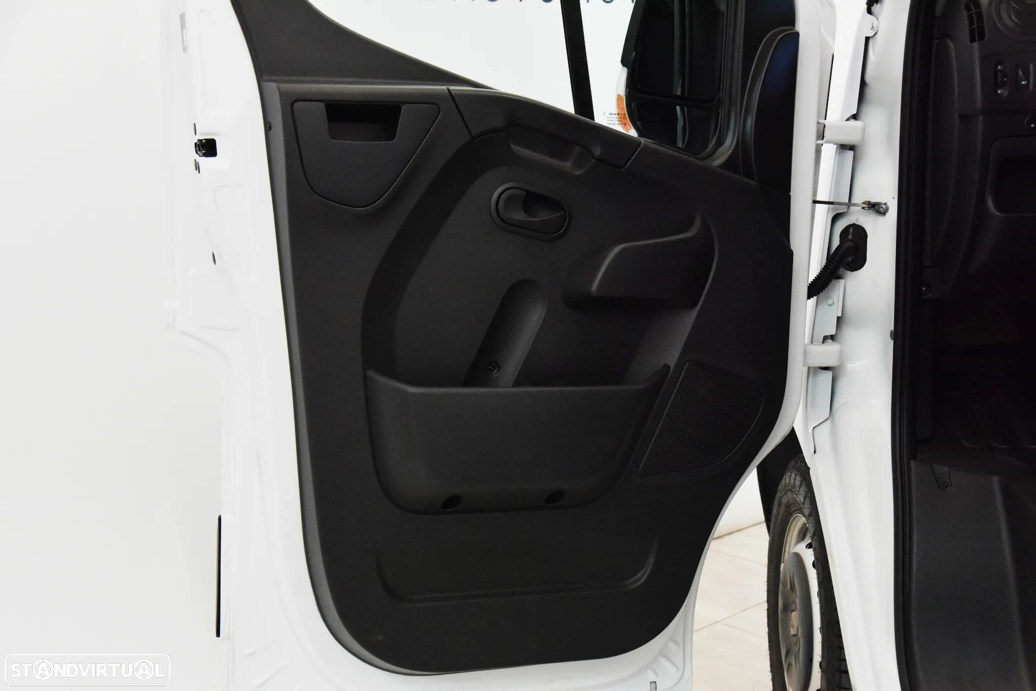 Renault Master 2.3 dCi L2 H2 3.5T IVA DEDUTIVEL - 18