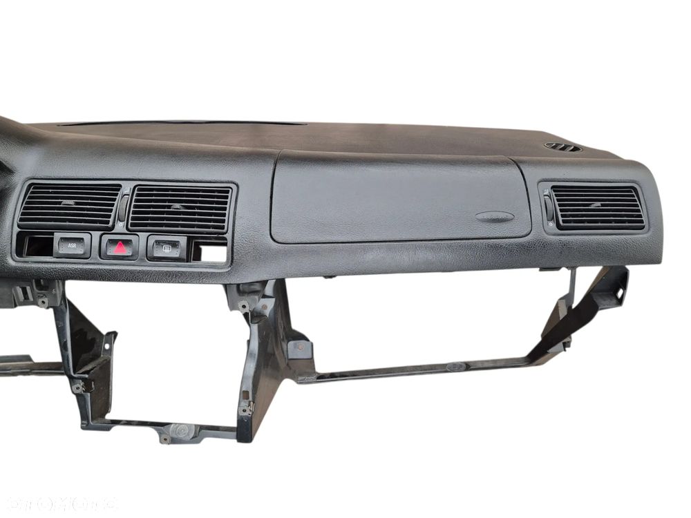 DESKA ROZDZIELCZA KONSOLA VW BORA | VW GOLF IV - 6