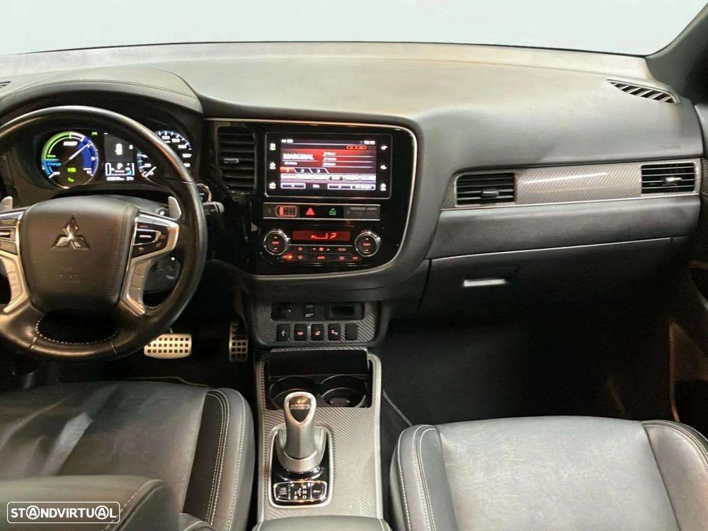 Mitsubishi Outlander 2.4 PHEV Instyle - 9