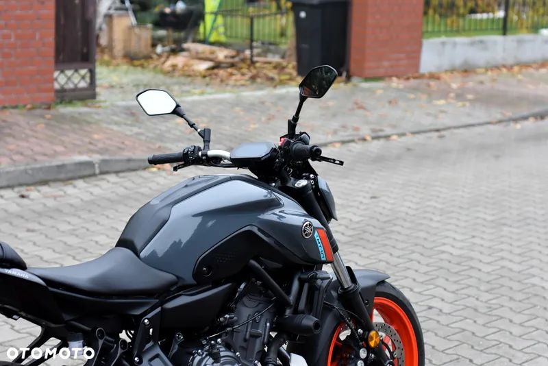 Yamaha MT - 10