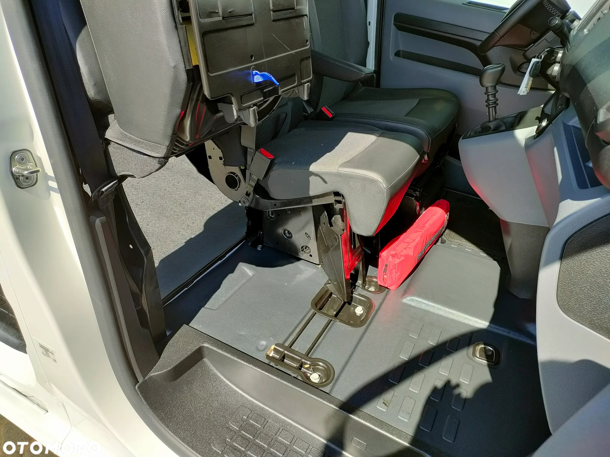 Opel Vivaro - 22