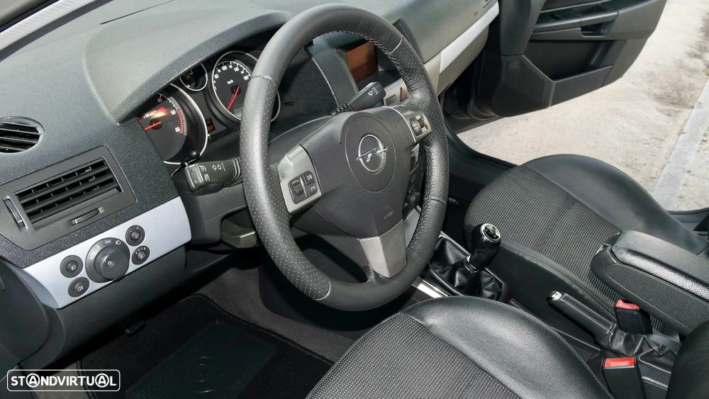 Opel Astra Caravan 1.7 CDTi Cosmo M6 - 36