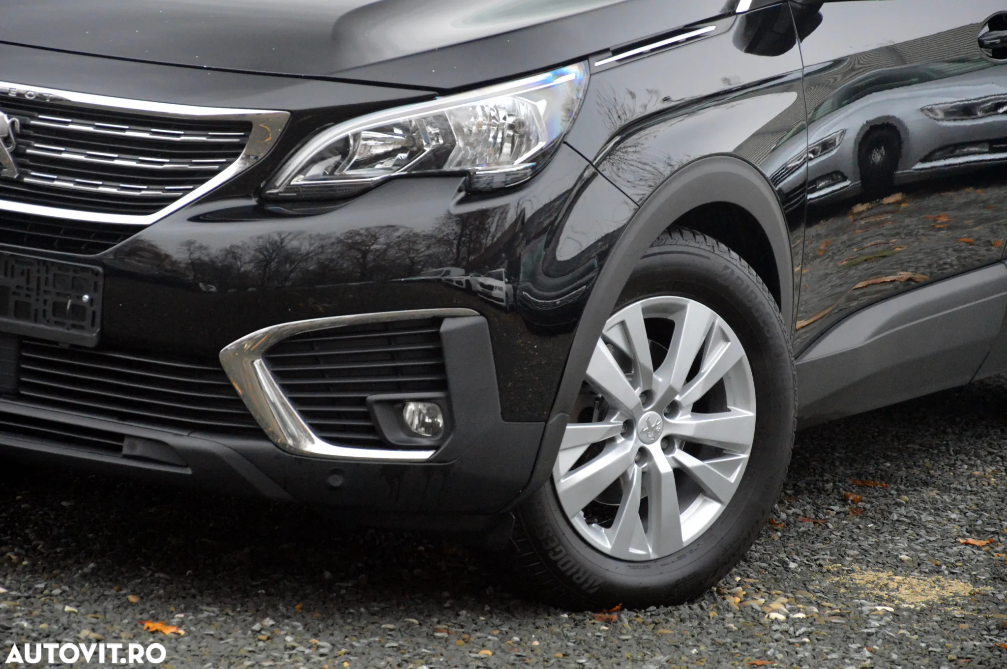 Peugeot 5008 1.2L PureTech EAT8 S&S Allure Pack - 26