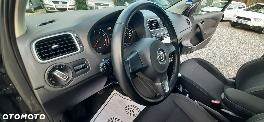 Volkswagen Polo - 31