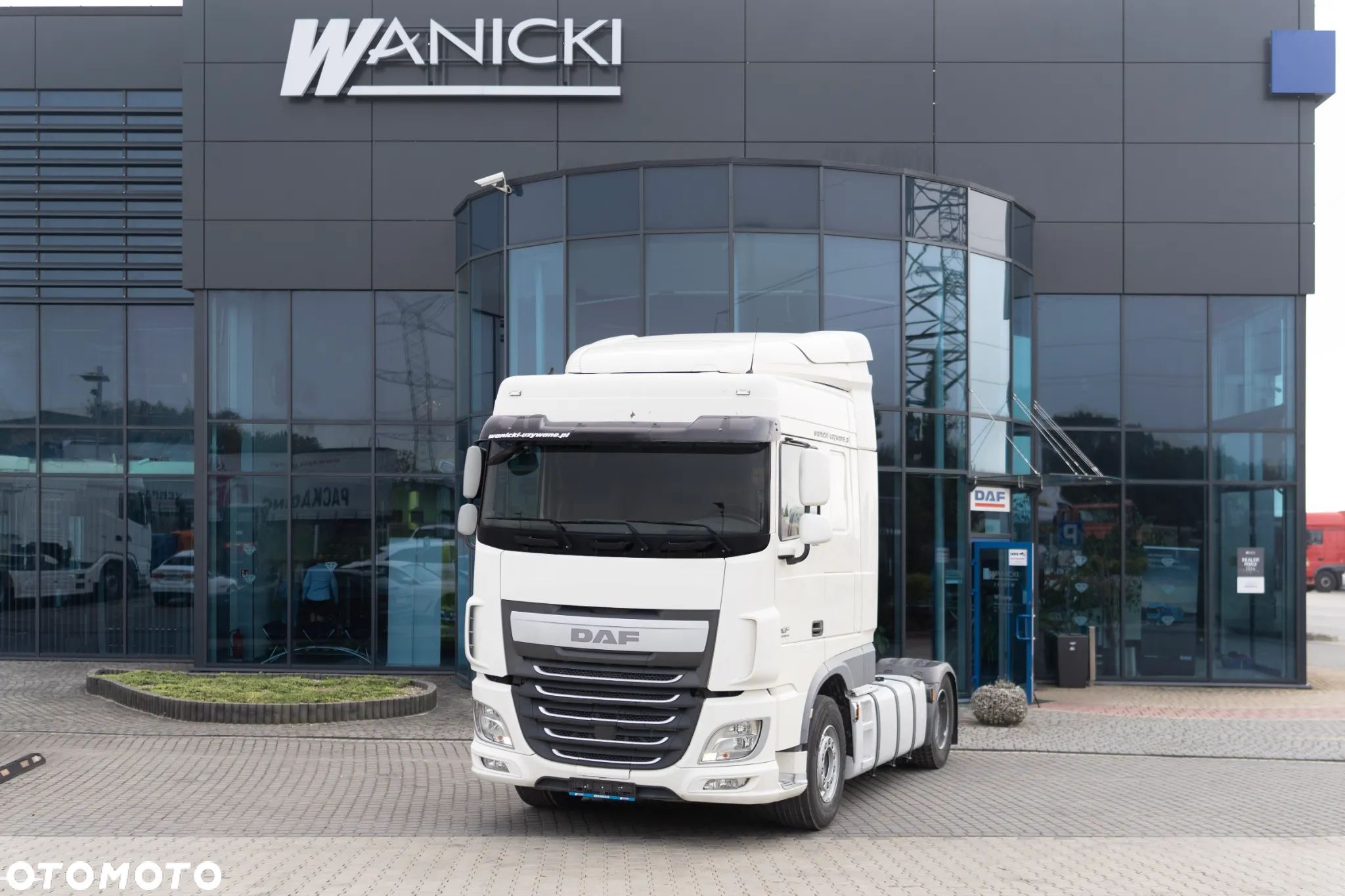 DAF XF 460 FT / STANDARD / MANUAL / SPACE CAB - 1