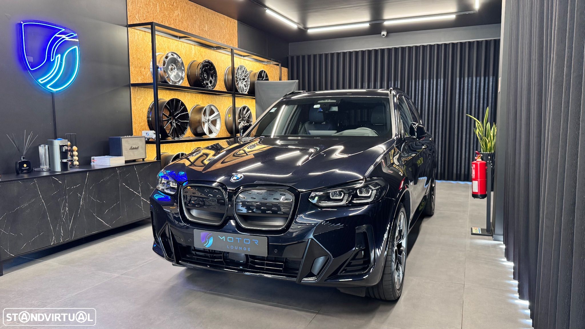 BMW iX3 M Sport Impressive - 1