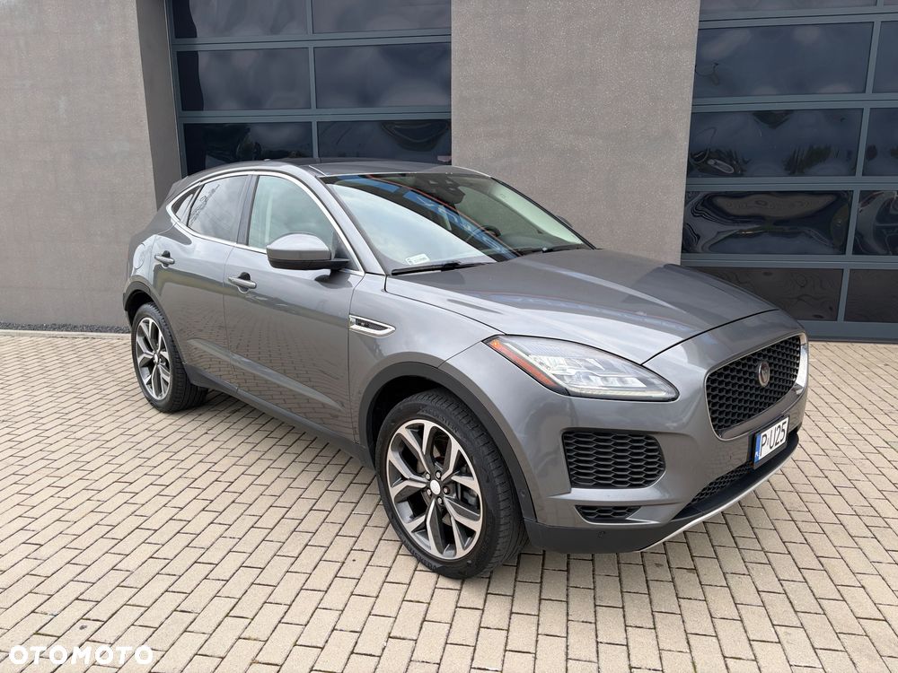 Jaguar E-Pace 2018 photo 3