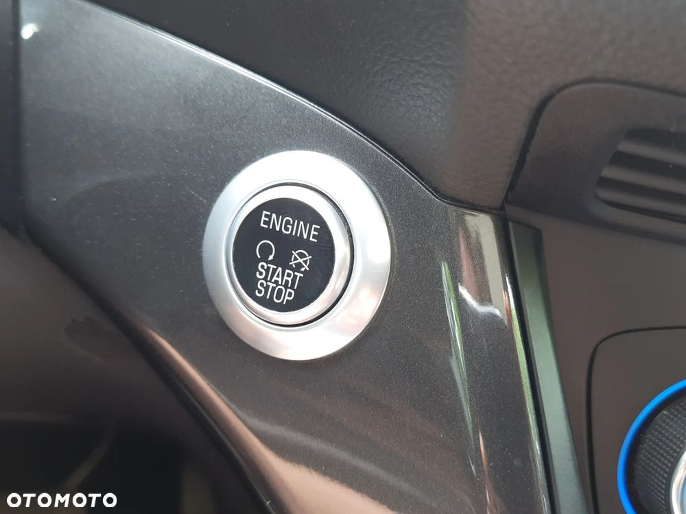 Ford Grand C-MAX 1.5 EcoBoost Start-Stopp-System Titanium - 19