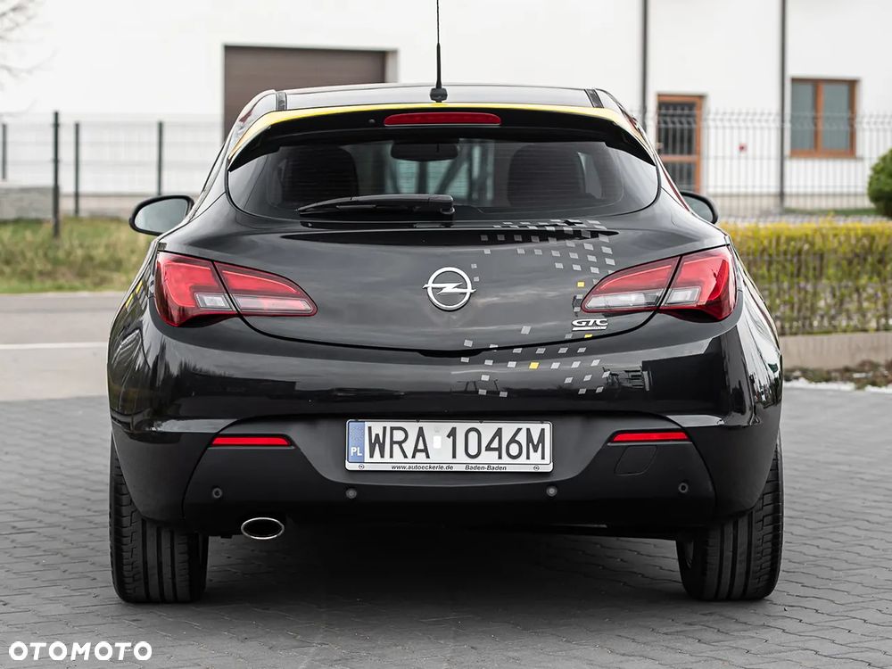 Opel Astra 1.4 Turbo - 11