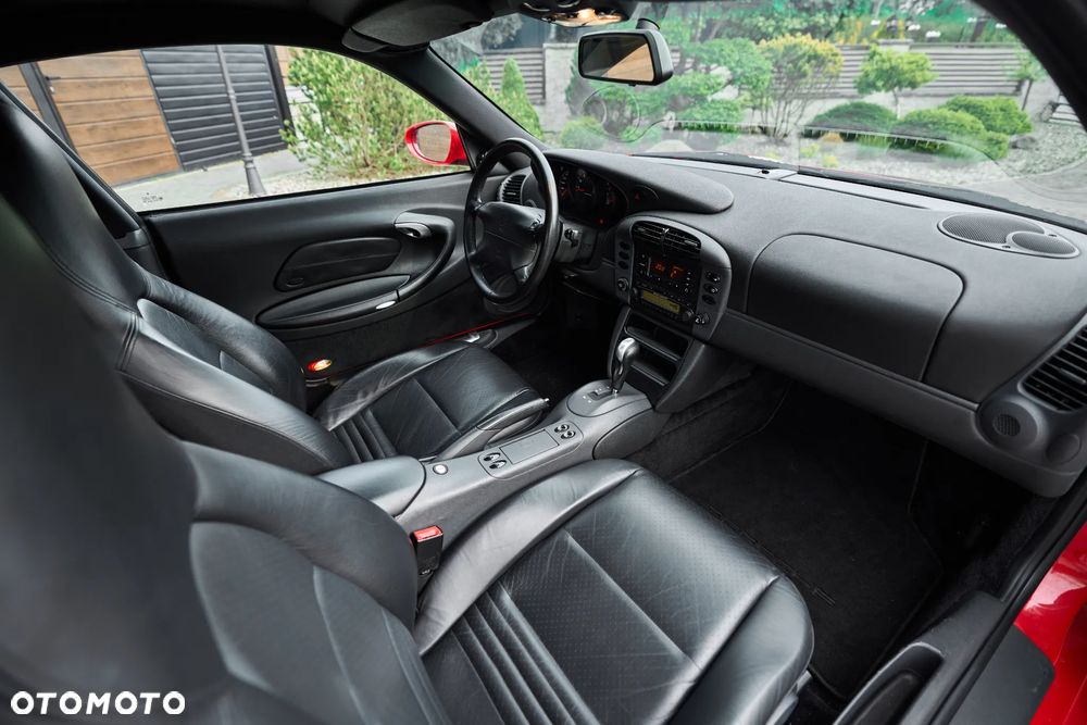 Porsche 911 - 24