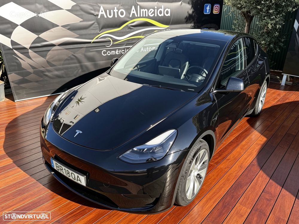 Tesla Model Y RWD - 2