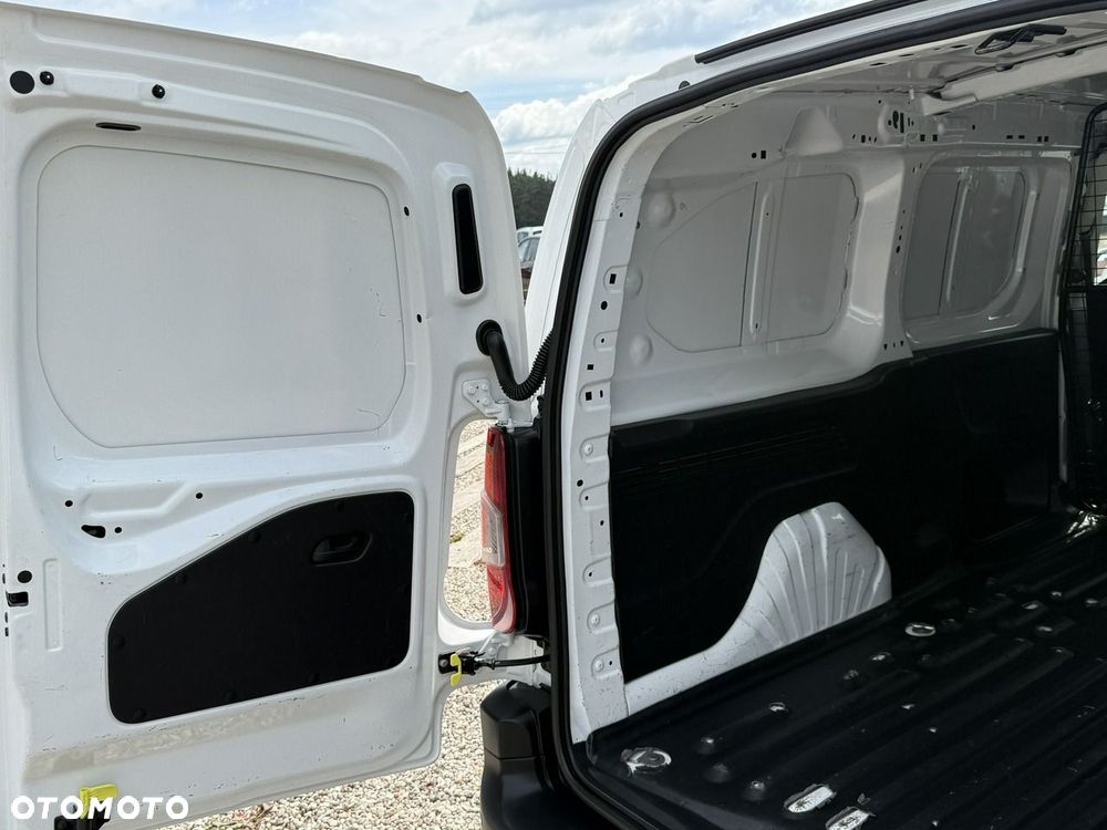 Opel Combo - 22
