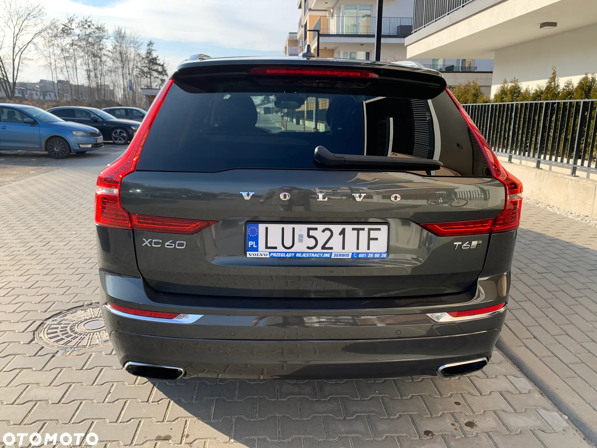 Volvo XC 60 T6 AWD Inscription - 12