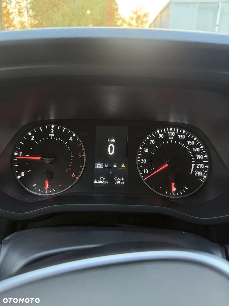 Renault Trafic - 12