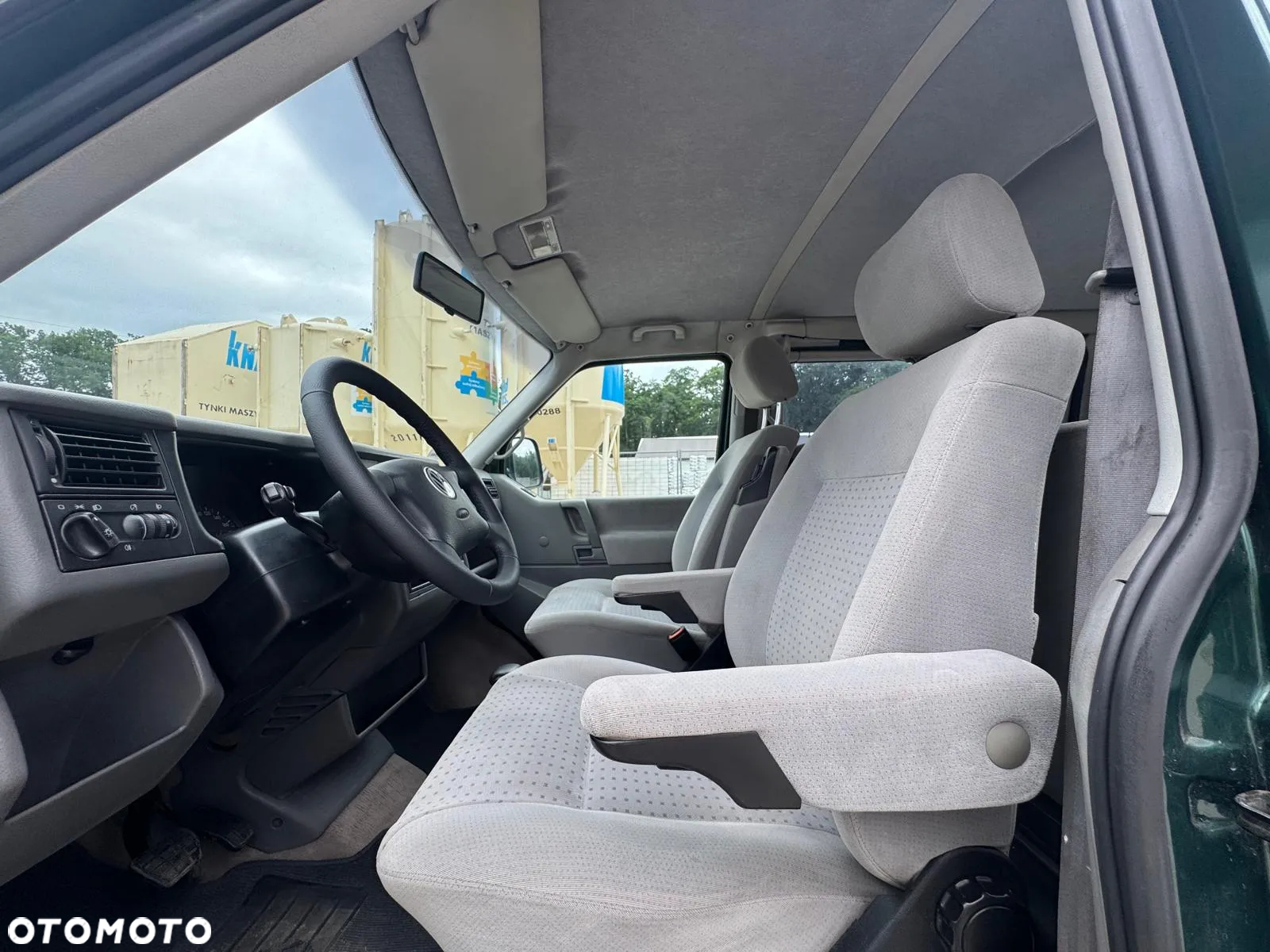 Volkswagen Transporter - 13