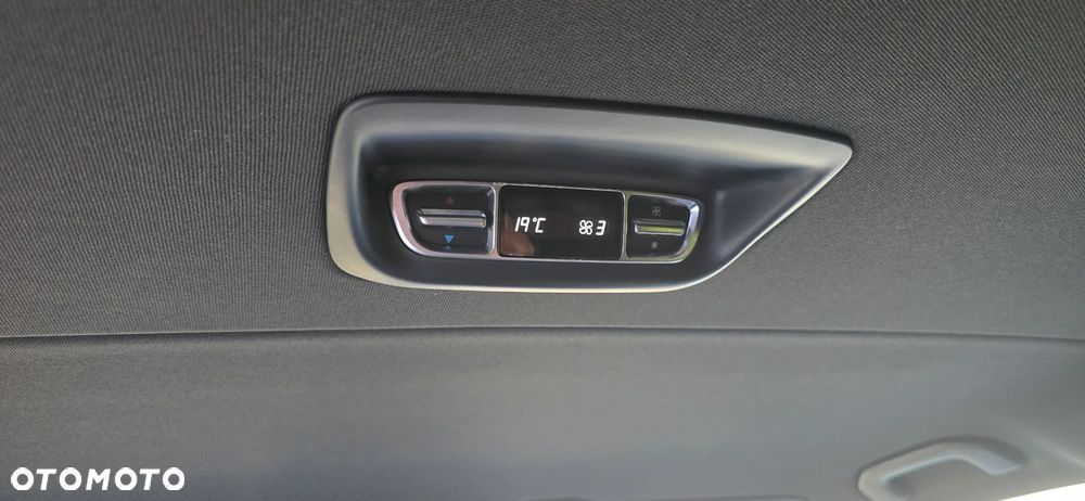 Mercedes-Benz Klasa V 300 d 9G-Tronic - 16