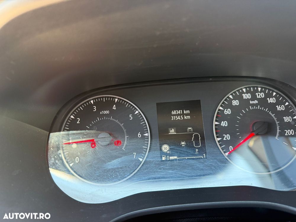 Dacia Logan TCe 90 MT6 Journey - 5