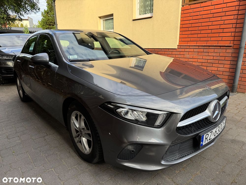 Mercedes-Benz Klasa A 180 d 7G-DCT - 2