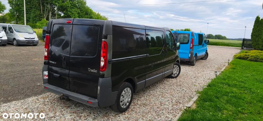 Renault TRAFIC - 35