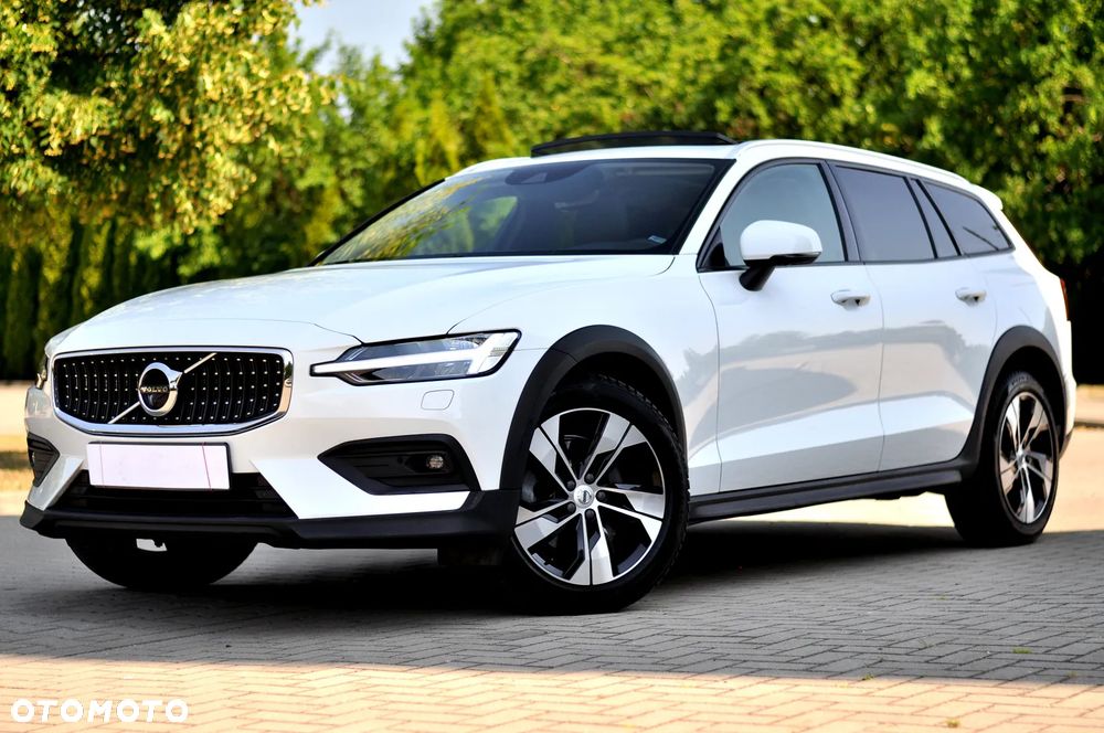 Volvo V60 Cross Country B4 D AWD Geartronic - 11