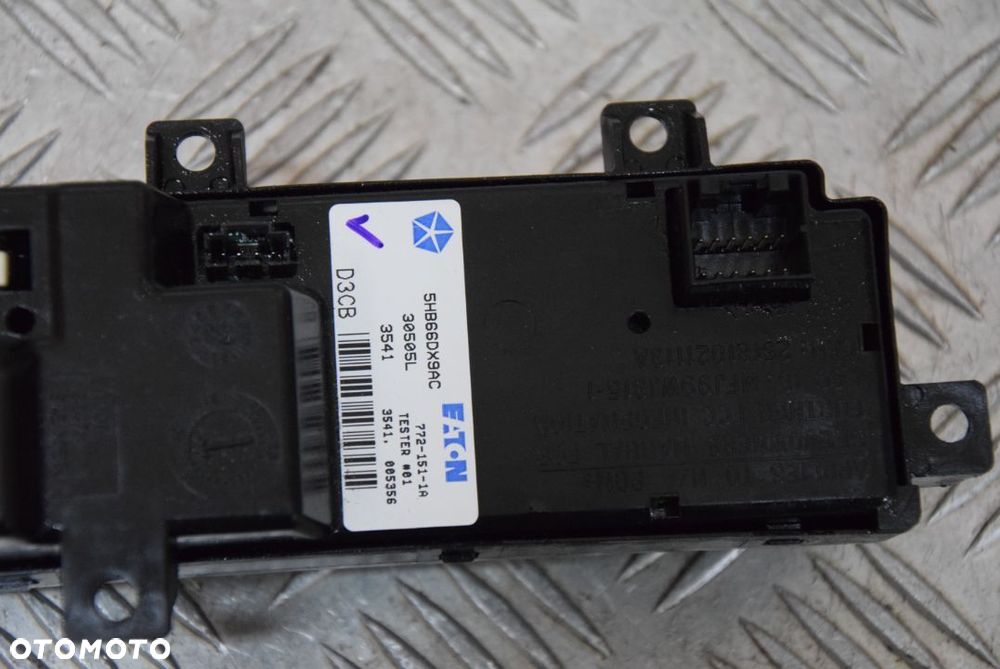 JEEP GRAND CHEROKEE WJ PRZEŁĄCZNIK PRZEŁĄCZNIKI PANEL PANELE SZYB KPL. - 11