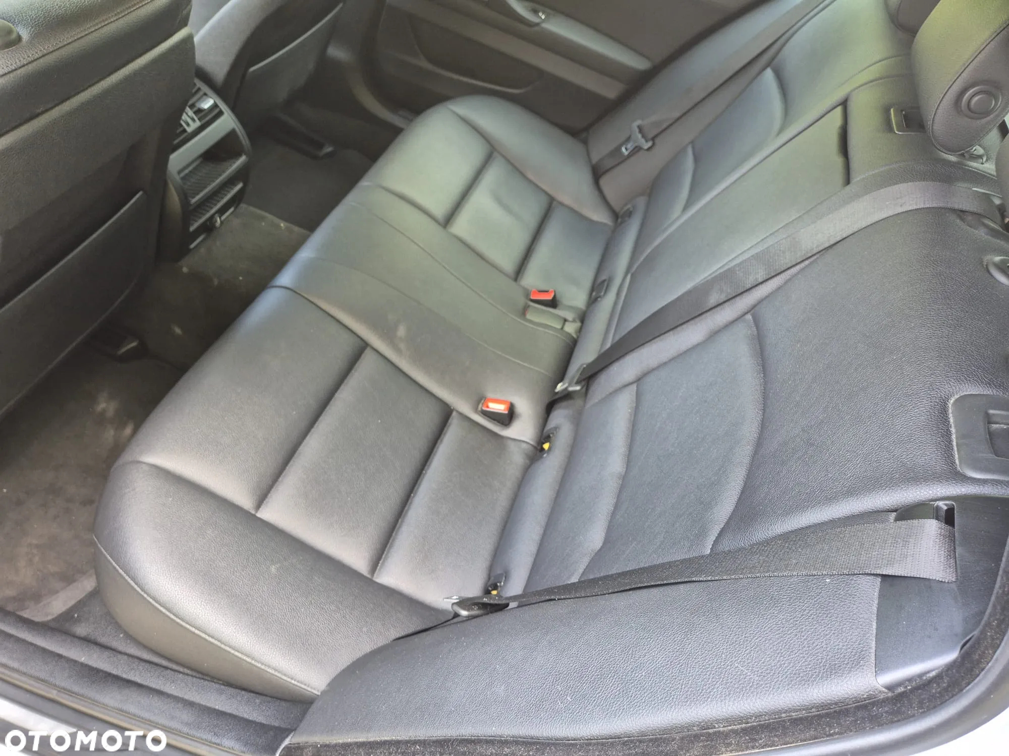 BMW Seria 5 525d xDrive Touring - 15