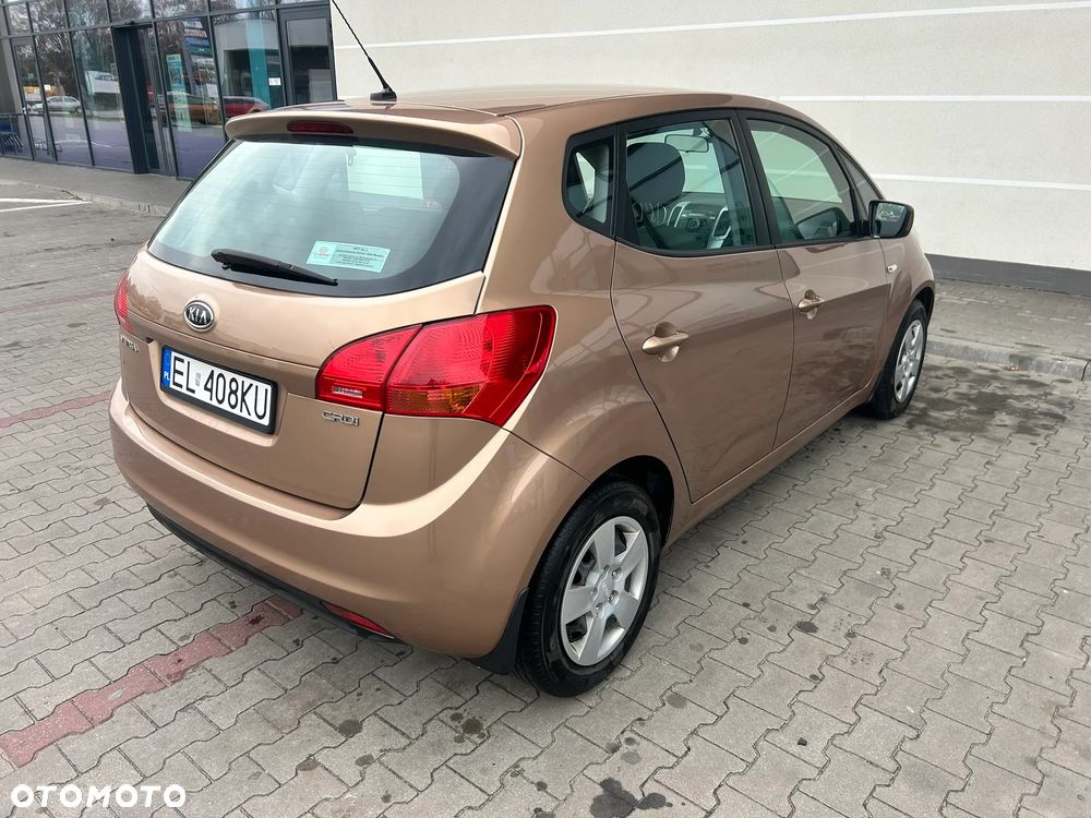 Kia Venga 1.4 CRDi M - 8