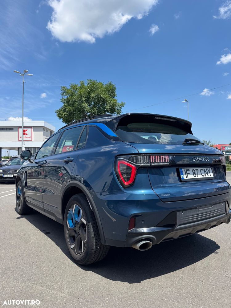 Lynk&Co 01 - 4
