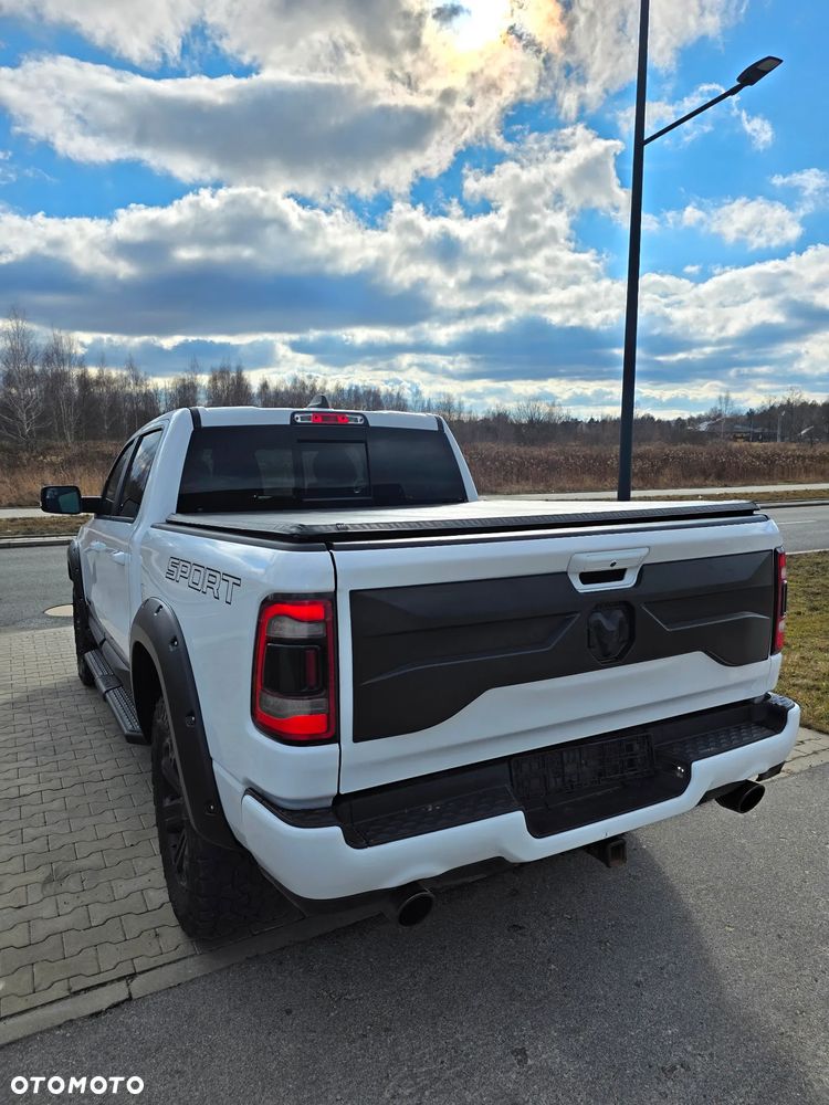 Dodge RAM - 13